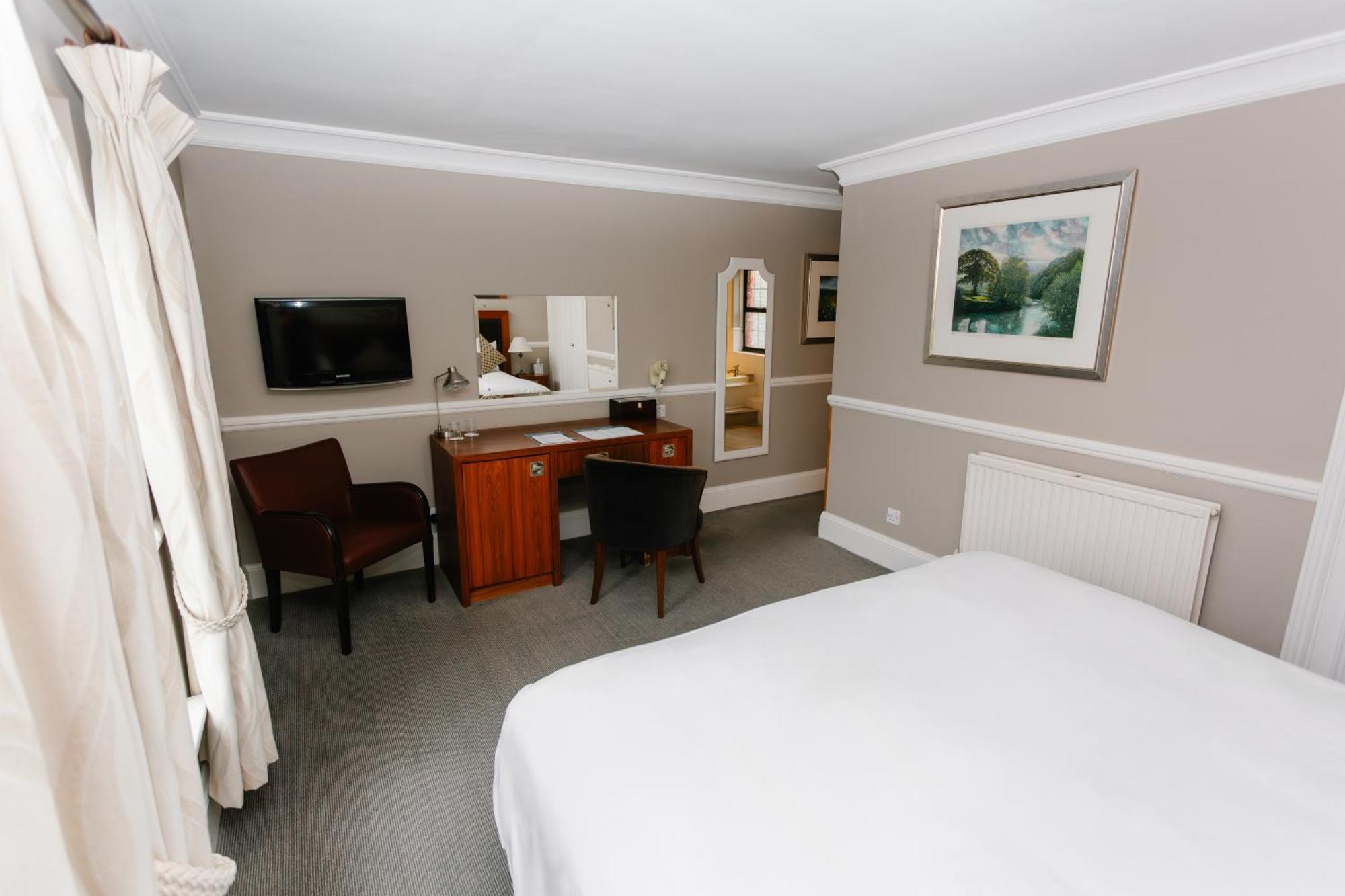 Hatton Court Hotel Gloucester Buitenkant foto