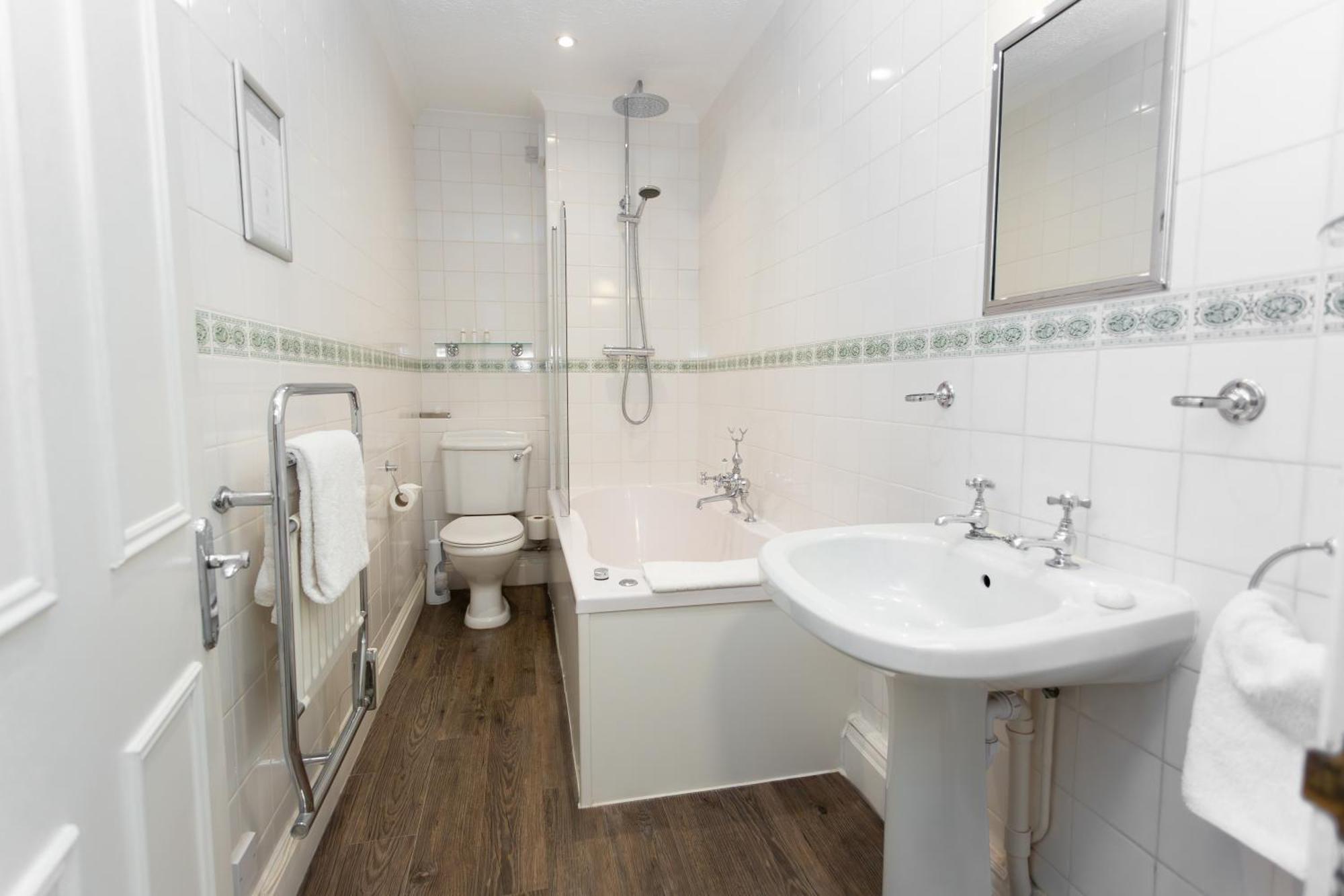 Hatton Court Hotel Gloucester Buitenkant foto