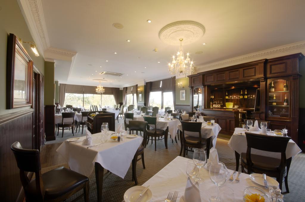 Hatton Court Hotel Gloucester Buitenkant foto